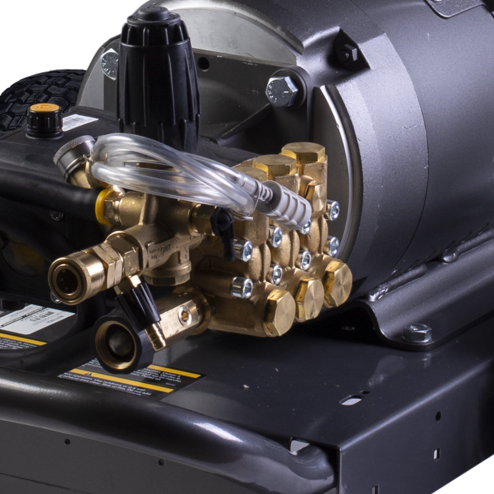 Nettoyeur haute pression électrique de 2 700 PSI - 3,5 GPM avec moteur Baldor et pompe AR Triplex