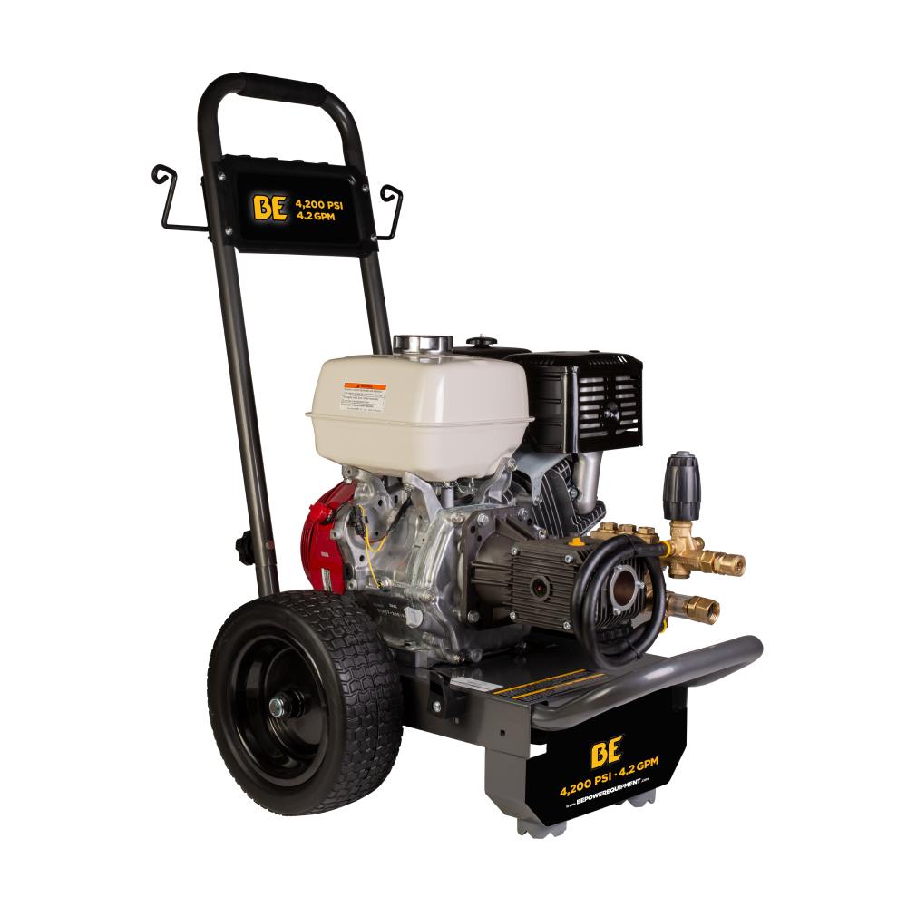 Nettoyeur haute pression à essence de 4 200 PSI - 4,0 GPM avec moteur Honda GX390 et pompe Comet Triplex