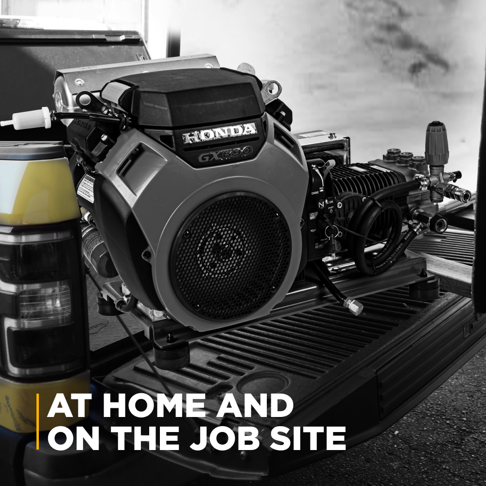 Nettoyeur haute pression à essence de 5 000 PSI - 5,0 GPM avec moteur Honda GX690 et Triplex